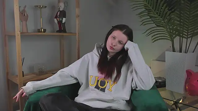 Snapshot of CarmaOlen chatting on January 17, 2026, 2:20 pm CarmaOlen online show from January 17, 2026, 2:20 pm