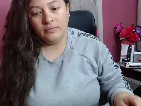 Snapshot of Sarah_Boobs_ chatting on February 25, 2026, 3:07 am Sarah Boobs online show from February 25, 2026, 3:07 am