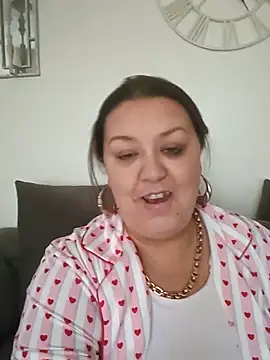 Snapshot of Nova-iswiserx chatting on February 18, 2026, 10:22 am Nova-iswiserx online show from February 18, 2026, 10:22 am