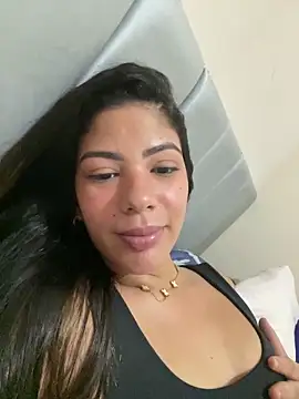 paola oliveira online show from February 26, 2026, 1:11 pm