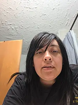 AriannaPenaxo online show from April 19, 2026, 10:45 pm