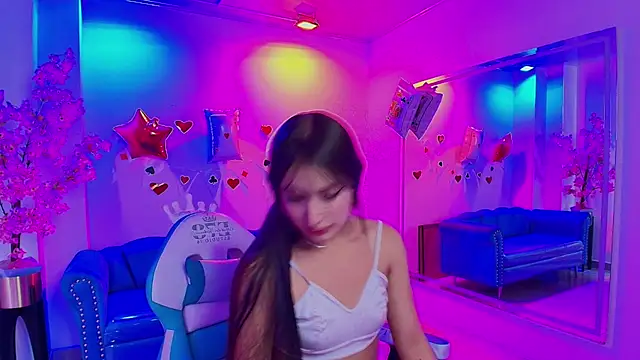 Snapshot of Zoe_swan chatting on February 23, 2026, 11:44 am Zoe swan online show from February 23, 2026, 11:44 am