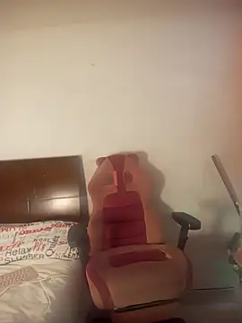 Snapshot of Elena_sweet1 chatting on February 18, 2026, 1:40 pm Elena sweet1 online show from February 18, 2026, 1:40 pm