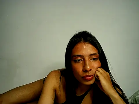 Snapshot of andy_bby chatting on February 2, 2026, 12:09 am andy bby online show from February 2, 2026, 12:09 am