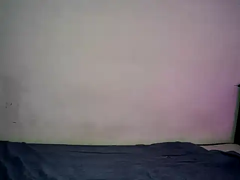 Snapshot of andy_bby chatting on June 12, 2026, 3:37 am andy bby online show from June 12, 2026, 3:37 am