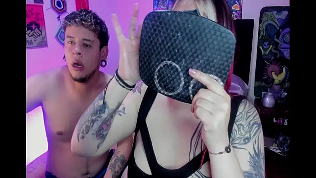 Snapshot of lunaa_rayy420 chatting on February 14, 2026, 4:13 am lunaa rayy420 online show from February 14, 2026, 4:13 am