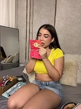 lilithdya online show from March 29, 2026, 12:01 am