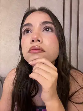 lilithdya online show from March 1, 2026, 7:25 pm