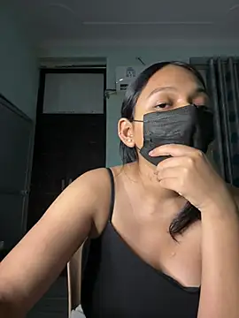 Snapshot of RadhikaHotty chatting on May 4, 2026, 6:00 pm RadhikaHotty online show from May 4, 2026, 6:00 pm