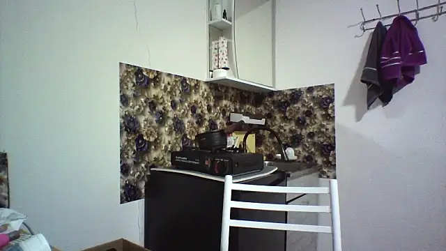 Snapshot of bella2322 chatting on February 9, 2026, 4:49 pm bella2322 online show from February 9, 2026, 4:49 pm