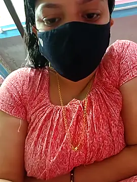 Snapshot of diyabannerjee chatting on February 14, 2026, 2:23 am diyabannerjee online show from February 14, 2026, 2:23 am