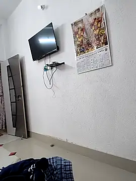 Hot-Tinaa online show from March 23, 2026, 7:52 am