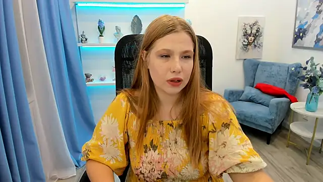 Snapshot of SweetDaylight chatting on June 3, 2026, 7:40 pm SweetDaylight online show from June 3, 2026, 7:40 pm
