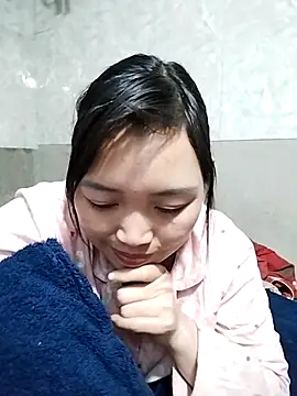 lia-coy online show from February 21, 2026, 11:34 am