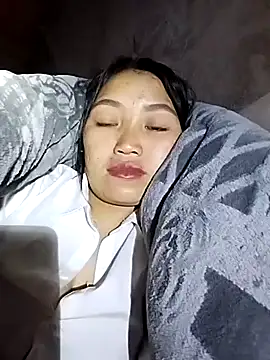 lia-coy online show from February 3, 2026, 2:53 am