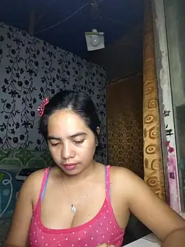 Snapshot of LoveSammantha24xxx chatting on May 21, 2026, 7:33 pm LoveSammantha24xxx online show from May 21, 2026, 7:33 pm