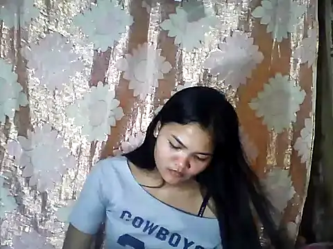 PinaySkinnyJust18 online show from March 19, 2026, 9:31 am