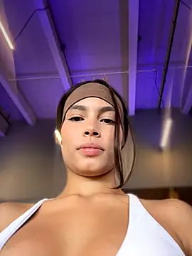 Amaliarand online show from April 24, 2026, 5:37 pm