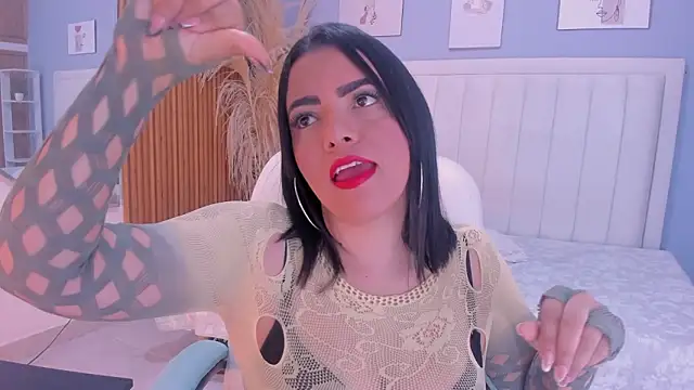 Snapshot of helen_jonesx chatting on February 13, 2026, 12:38 pm helen jonesx online show from February 13, 2026, 12:38 pm