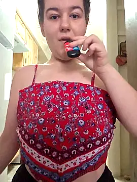 Ashlovescannabis online show from April 10, 2026, 2:02 pm