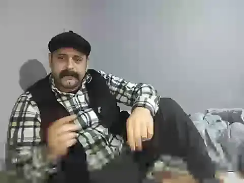 Snapshot of Biracikral chatting on February 6, 2026, 8:38 pm Biracikral online show from February 6, 2026, 8:38 pm