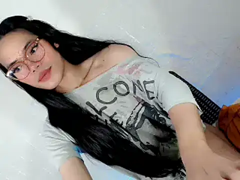 Urhotfucking veronica1 online show from April 4, 2026, 5:30 pm