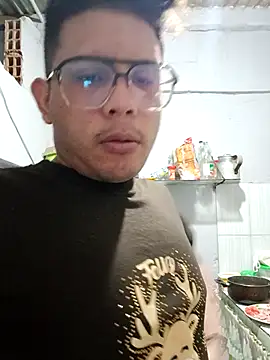 ClarkAndBruno online show from April 22, 2026, 4:19 am