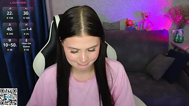  wifi  online show from April 10, 2026, 7:43 pm