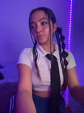 laraa rous online show from March 12, 2026, 12:05 am