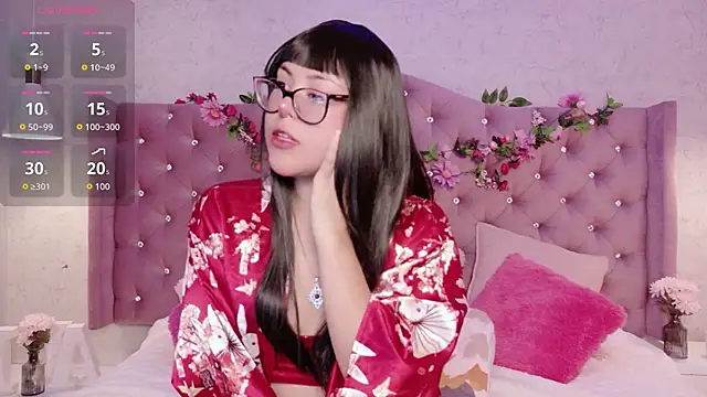 Snapshot of EllieNeptune_ chatting on April 25, 2026, 8:28 pm EllieNeptune online show from April 25, 2026, 8:28 pm