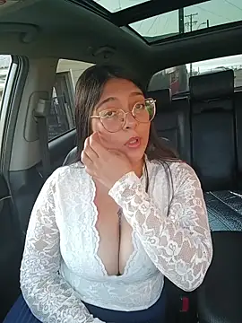 fernandaigancia online show from January 18, 2026, 11:52 pm