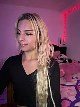 andyy x online show from March 18, 2026, 2:48 am