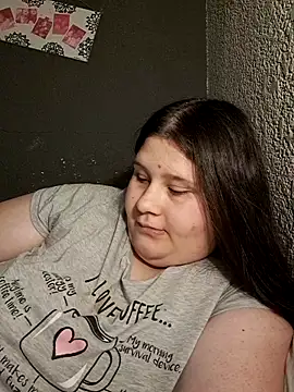 TUWACHA7777 online show from April 28, 2026, 4:33 pm