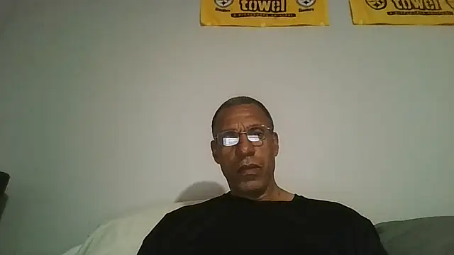 swimmer2496 online show from June 8, 2026, 3:18 am