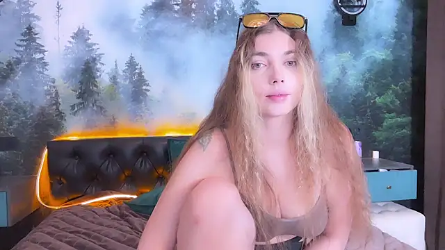 Eva StarXXXX online show from October 16, 2025, 3:59 am