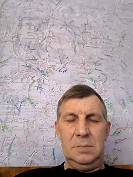 Snapshot of andrei73200 chatting on March 2, 2026, 11:28 am andrei73200 online show from March 2, 2026, 11:28 am