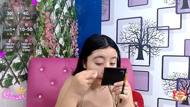 angelhotlatina18 online show from February 11, 2026, 11:54 am