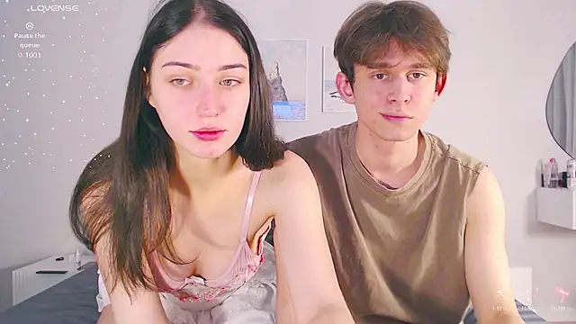 kiorrra online show from April 8, 2026, 7:37 pm