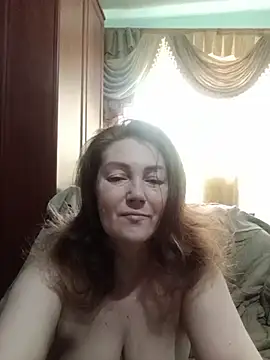 Snapshot of Russian_Lara chatting on July 2, 2026, 7:36 am Russian Lara online show from July 2, 2026, 7:36 am