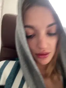 Snapshot of SashaPri chatting on April 11, 2026, 1:04 pm SashaPri online show from April 11, 2026, 1:04 pm
