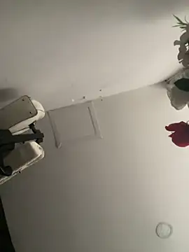 JuliaaVega online show from April 11, 2026, 11:14 am