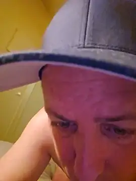 Martin dick78 online show from May 18, 2026, 9:08 pm