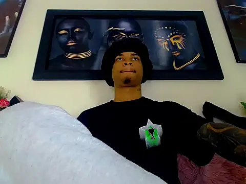 Tatoo Noah online show from April 22, 2026, 9:10 pm