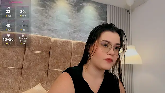 zoe hugeboobs online show from March 11, 2026, 11:48 am