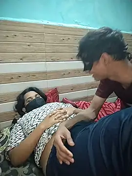 ZyphiaLive online show from February 11, 2026, 7:36 pm