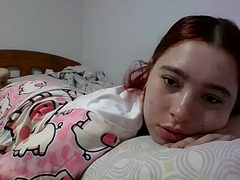 Anni 000 online show from February 15, 2026, 10:14 am