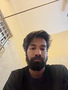 priyansh92924 online show from June 9, 2026, 5:36 pm