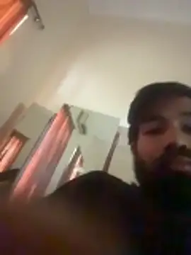 priyansh92924 online show from June 14, 2026, 2:24 am