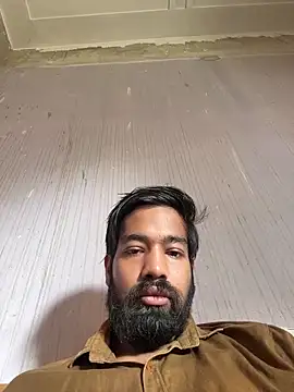 priyansh92924 online show from June 23, 2026, 2:42 am