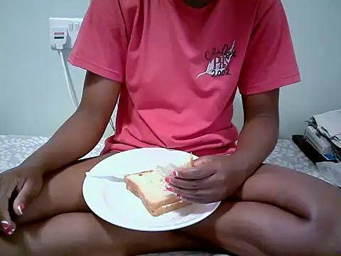 Snapshot of Oyeiyyy chatting on February 15, 2026, 10:36 am Oyeiyyy online show from February 15, 2026, 10:36 am